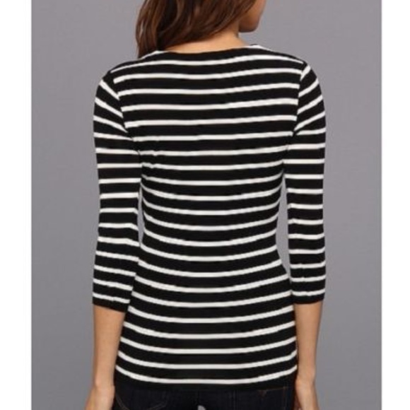 VINCE CAMUTO Asymmetrical Stripes V-NecK Top Small - Picture 2 of 2